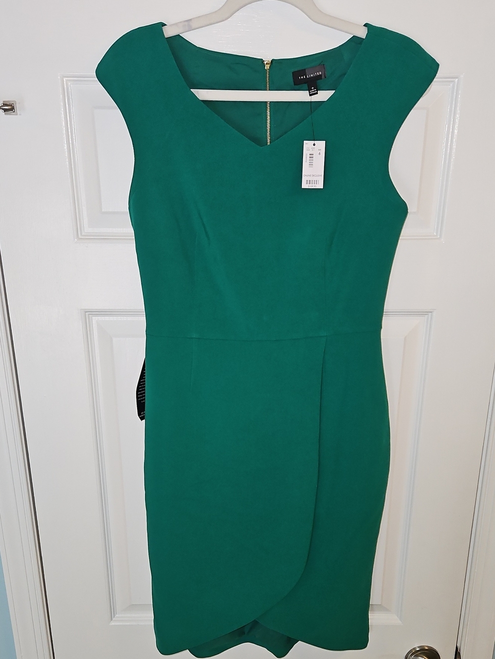 The Limited Emerald Green Cap Sleeve Sheath Dress